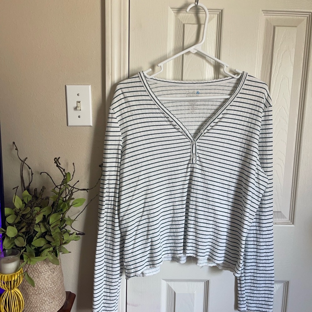 Cat & Jack White and Gray Ribbed Crop Blouse